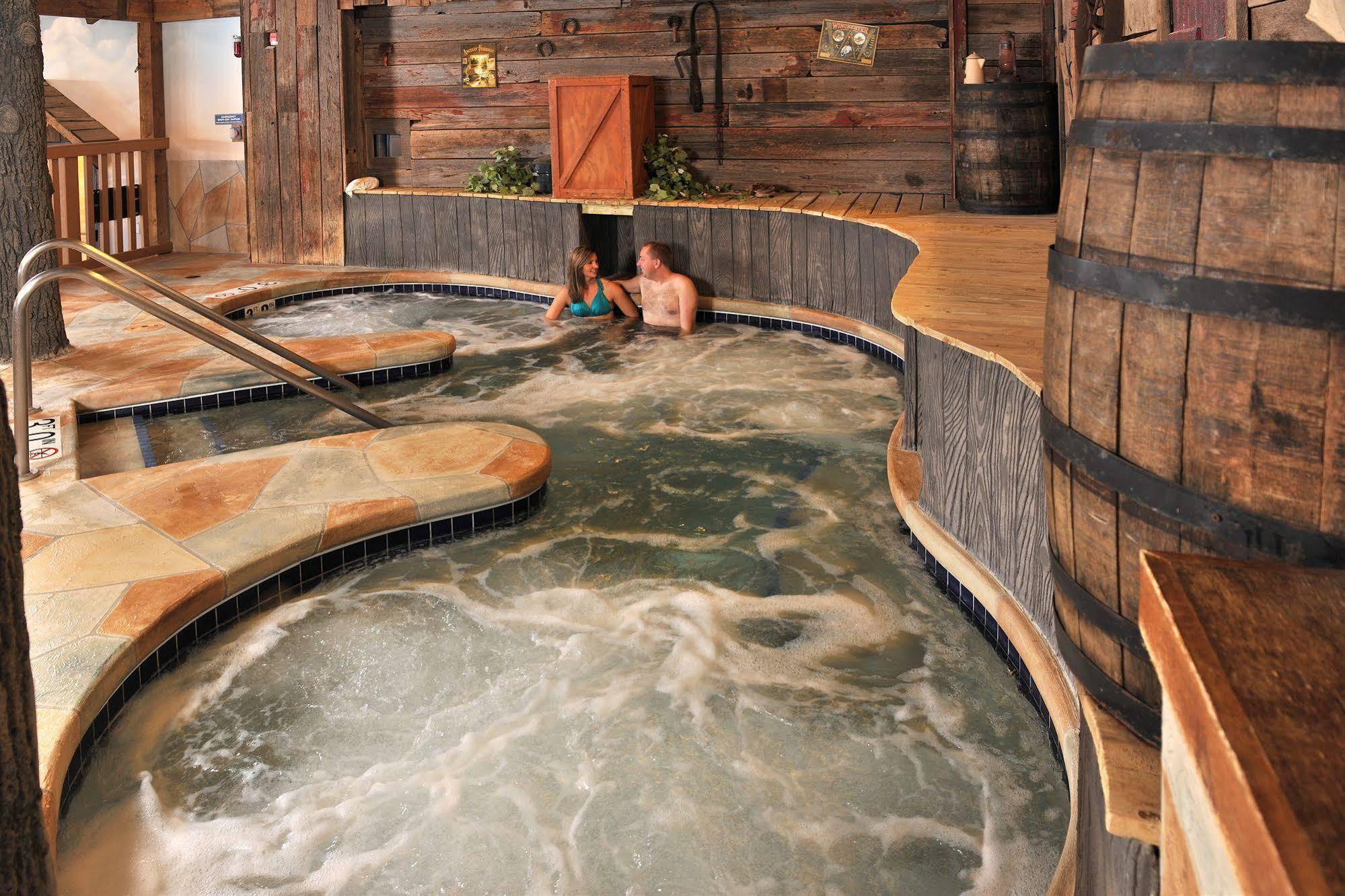 Grand Lodge Hotel Wausau - Rothschild Εξωτερικό φωτογραφία