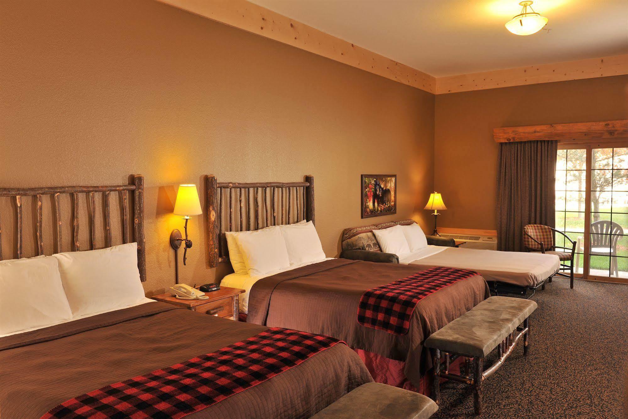 Grand Lodge Hotel Wausau - Rothschild Εξωτερικό φωτογραφία
